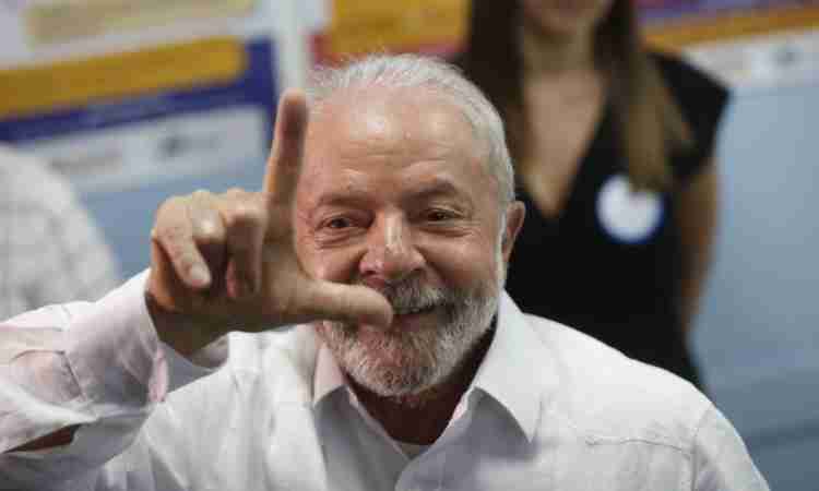 100 dias de governo Lula: desemprego cresce, MST intensifica invasões de terra, gasolina e medicamentos têm aumento de preço