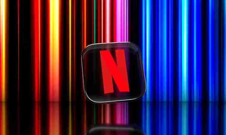 Procon notifica Netflix sobre cobrança de taxa para usuário extra