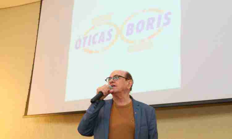 Óticas Boris: Há 50 anos sendo a maior especialista em óculos de grau do mercado cearense
