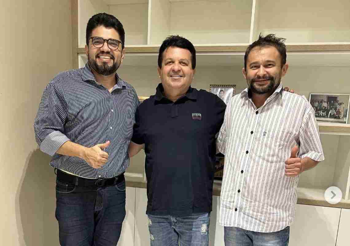 Carlisson Adere ao Grupo Político do Prefeito Carlos Antônio em Poranga