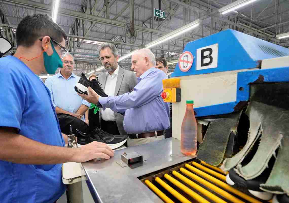 Indústria cearense brilha e registra segundo melhor desempenho do Brasil em 2024